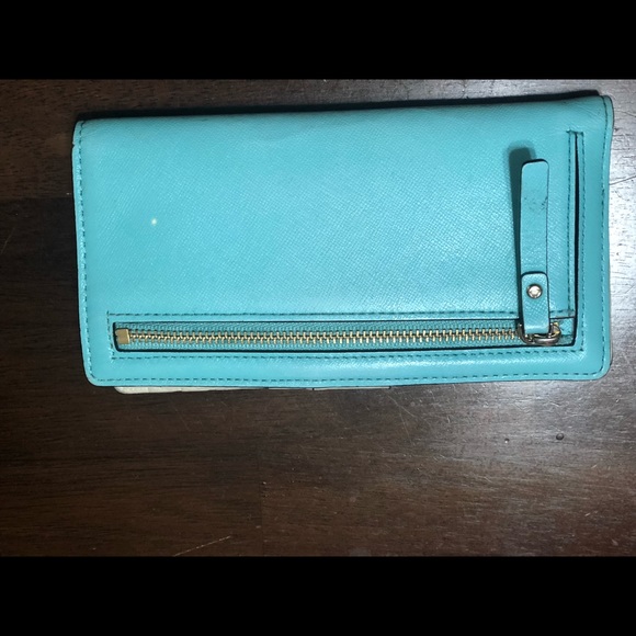Kate Spade Wallet - Picture 3 of 4